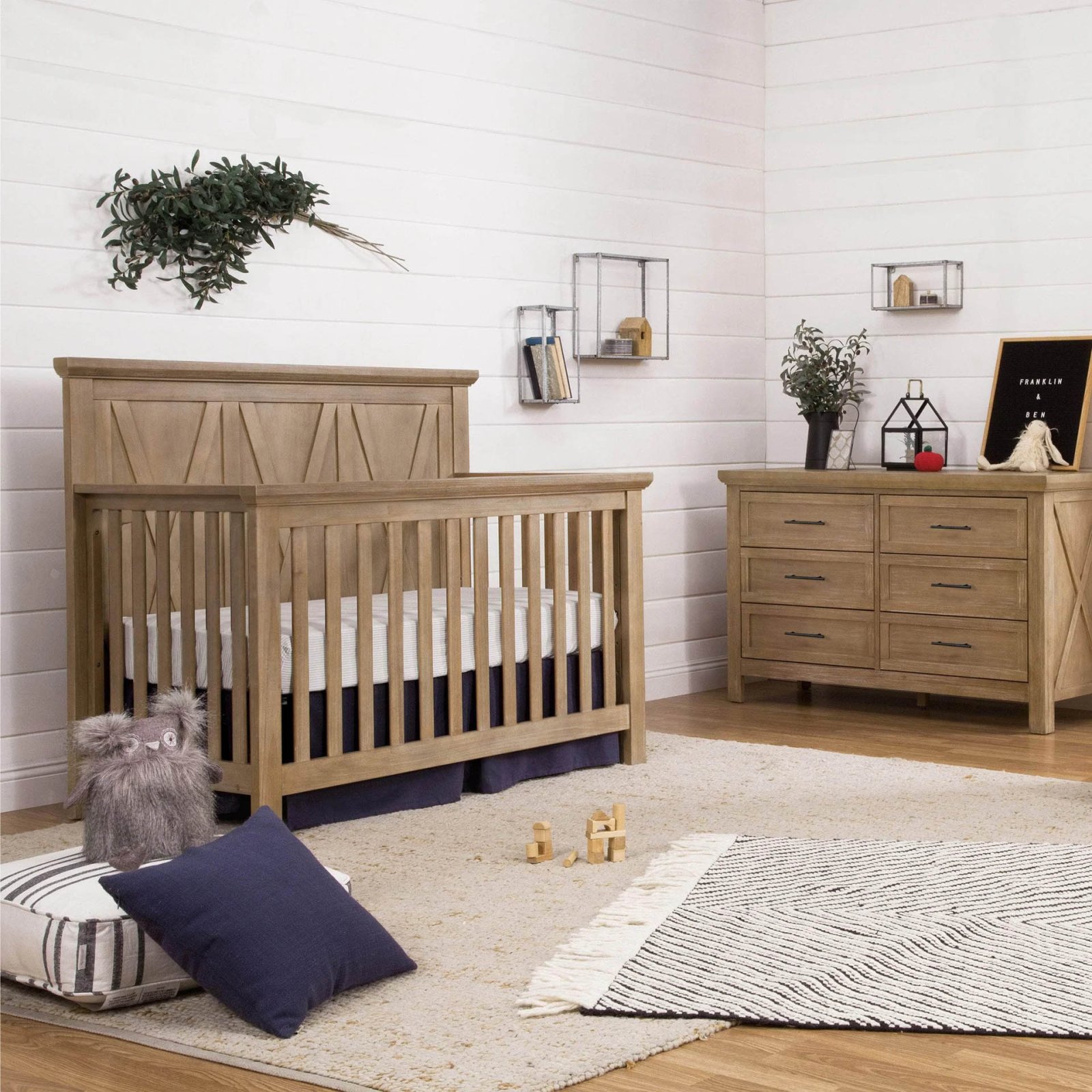 Emory Farmhouse 4 In 1 Convertible Crib
